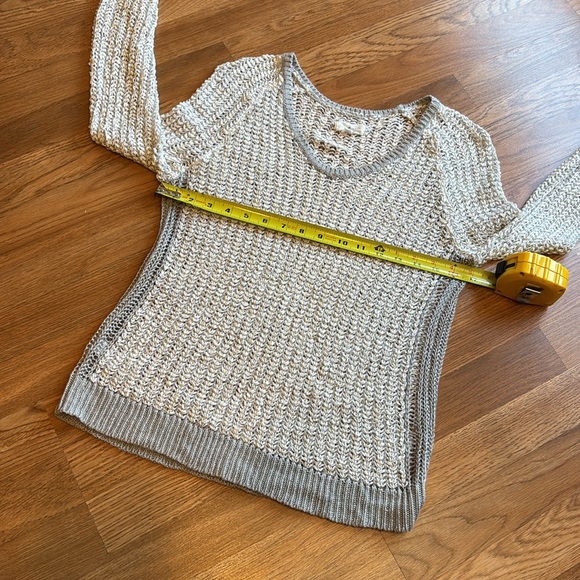 Lou & Grey long sleeve crochet cream with gray trim sweater. Size S. - Picture 11 of 17